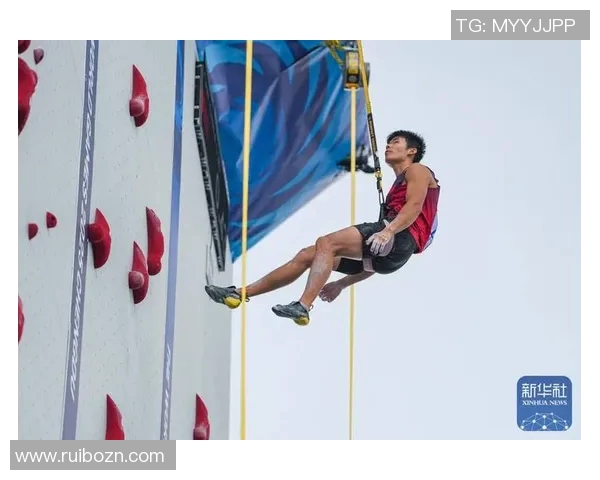 成都攀岩队在全国攀岩配合排行榜中荣获第十名的佳绩引发关注