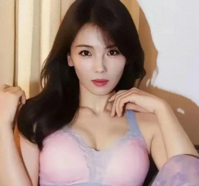 开云网页版刘涛穿瑜伽服美出新高度网友直呼：人妻味太绝了！(图1)